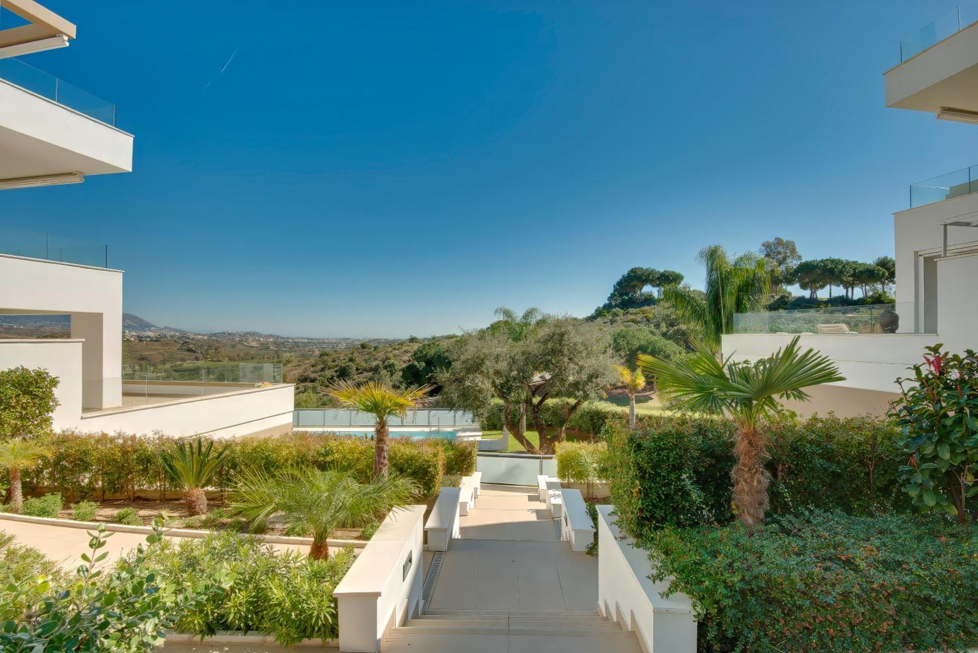 La Cala Golf Resort 3 Bed Apt - Sleek Corner Plot La Cala De Mijas Εξωτερικό φωτογραφία