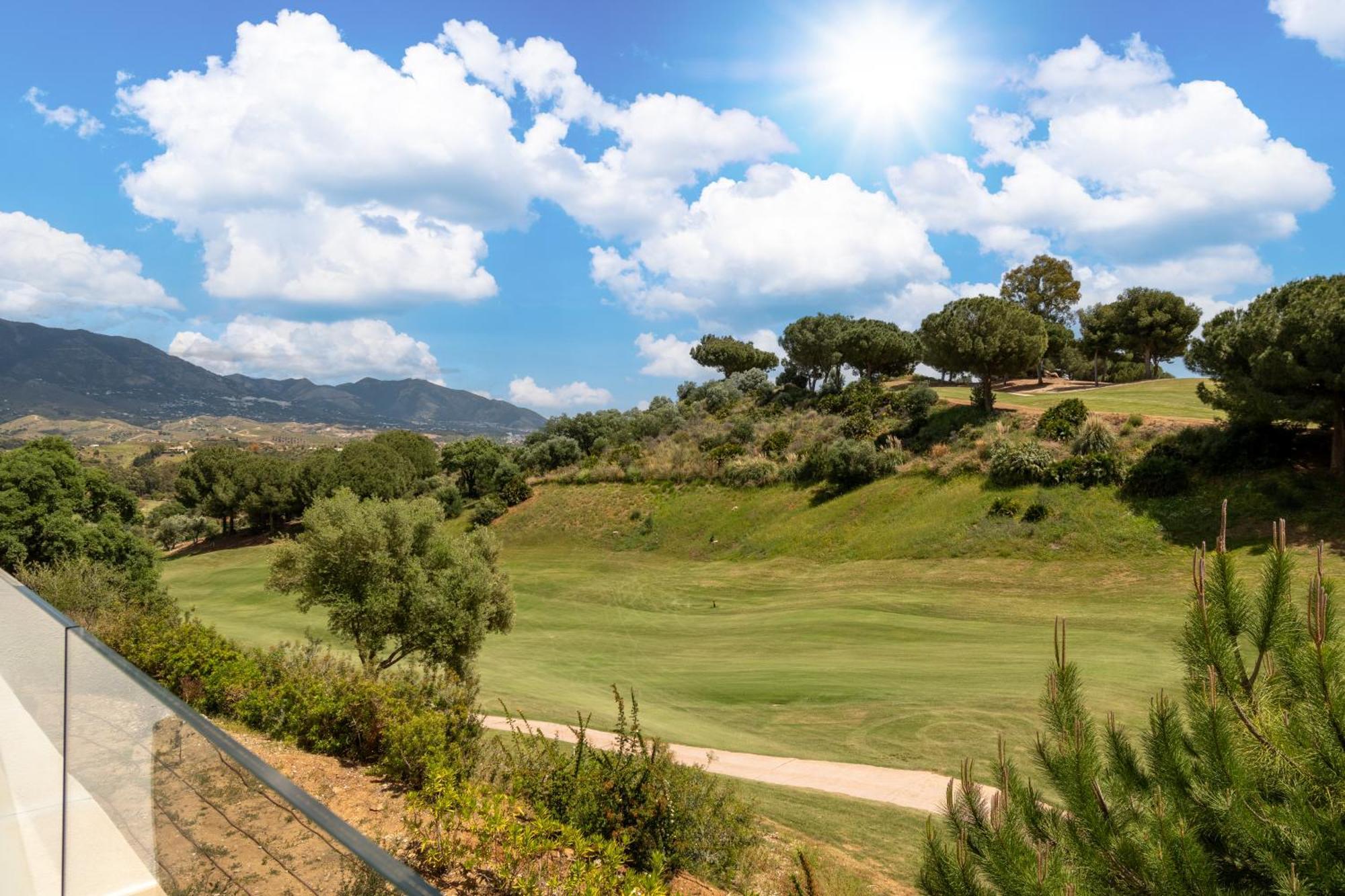 La Cala Golf Resort 3 Bed Apt - Sleek Corner Plot La Cala De Mijas Εξωτερικό φωτογραφία